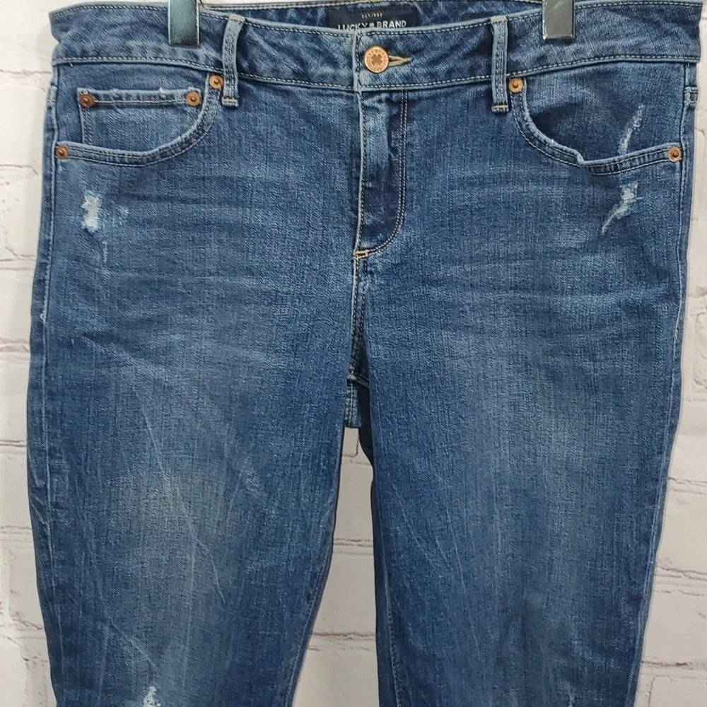 Lucky Brand Lolita Crop Medium Wash Raw Hem Women's Size 12 - Picture 2 of 16